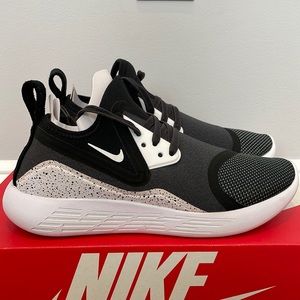 Nike Lunarcharge Premium Mens size 7.5